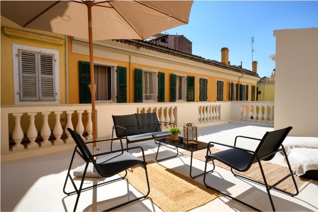 The In Town Apartment - With A Private Terrace Corfu  外观 照片